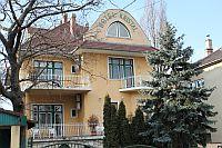 Villa Hotel Kristal Budapest - Günstig Hotel am Gellertberg in der Nähe von Elisabethbrücke Villa Hotel Kristal Budapest - Günstig Hotel am Gellertberg in der Nähe von Elisabethbrücke